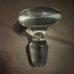 Decanter stopper
